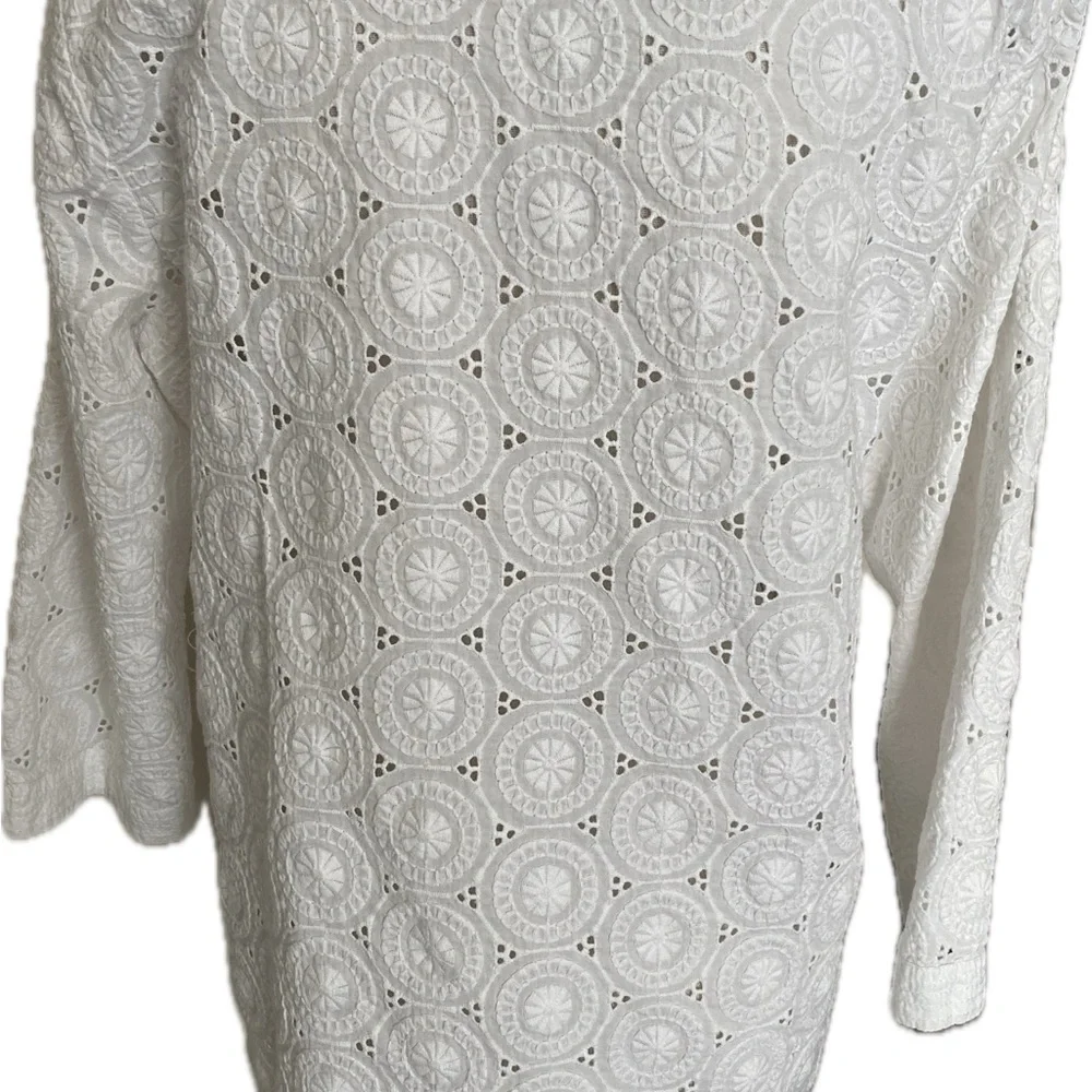 Embroidered top - Picture 3 of 10